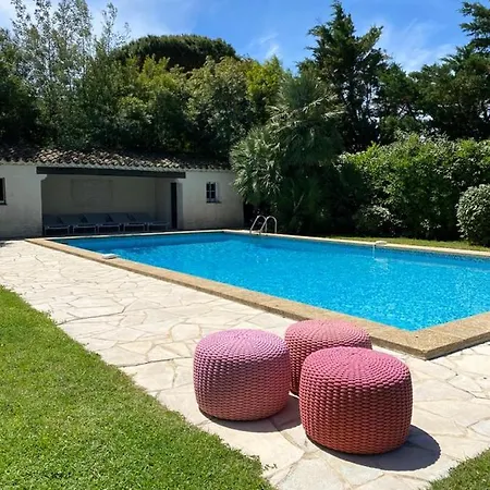 VILLA LA CHESNAIE Saint Tropez Villa *
