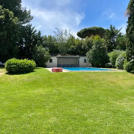 VILLA LA CHESNAIE Saint Tropez Villa Saint-Tropez